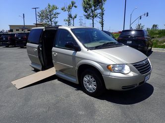 2007 Chrysler Town & Country