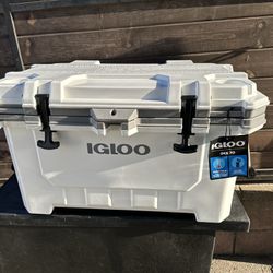 Igloo IMX 70 Cooler 