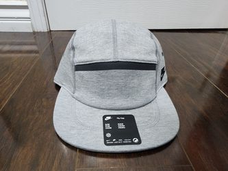 Nike Tech Fleece Fly Cap (Grey) - Size Small/Medium