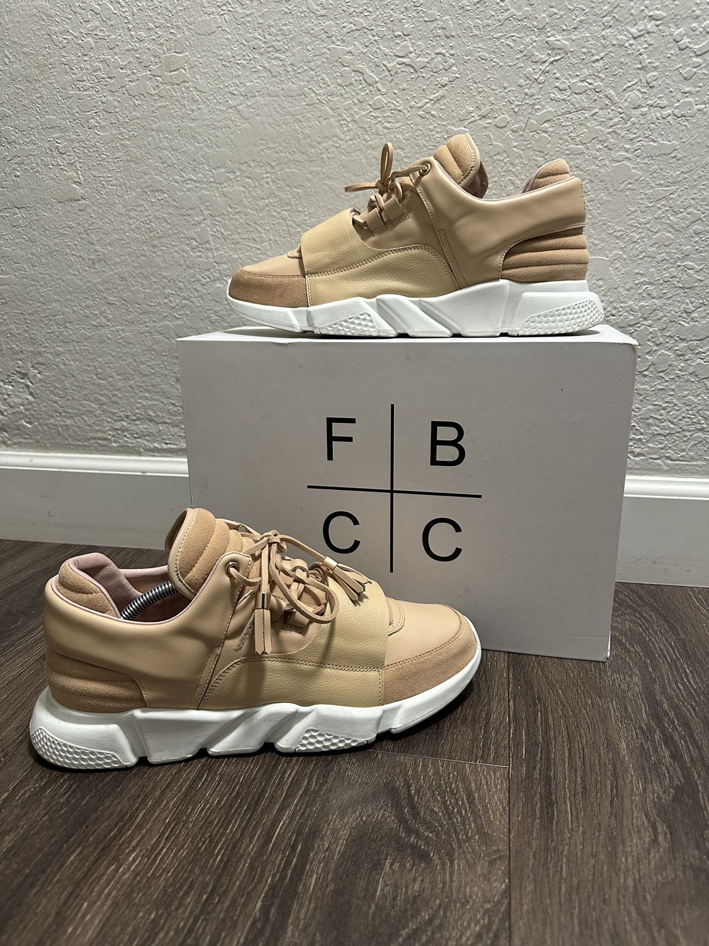 Size 12: SIA/FBCC - Vegtan VV1