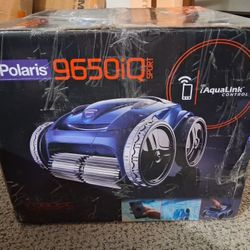New In Box Polaris 9650iQ Sport 4WD Robotic Pool Cleaner 
