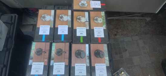 New Baldwin door knobs