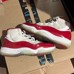 Jordan 11 Cherry Size 9 No Box 
