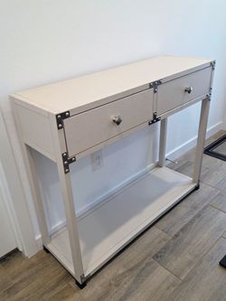 Entryway table
