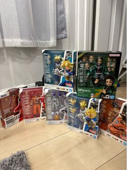 S.H figaurts (120) whole bundle’