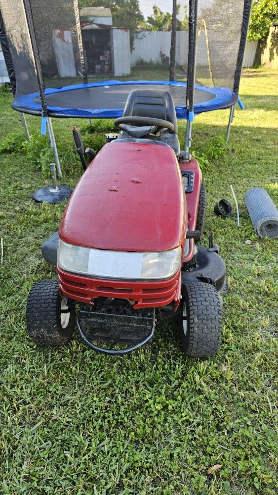 Lawn Tractor