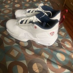 Jordan Flights Size 6.5y