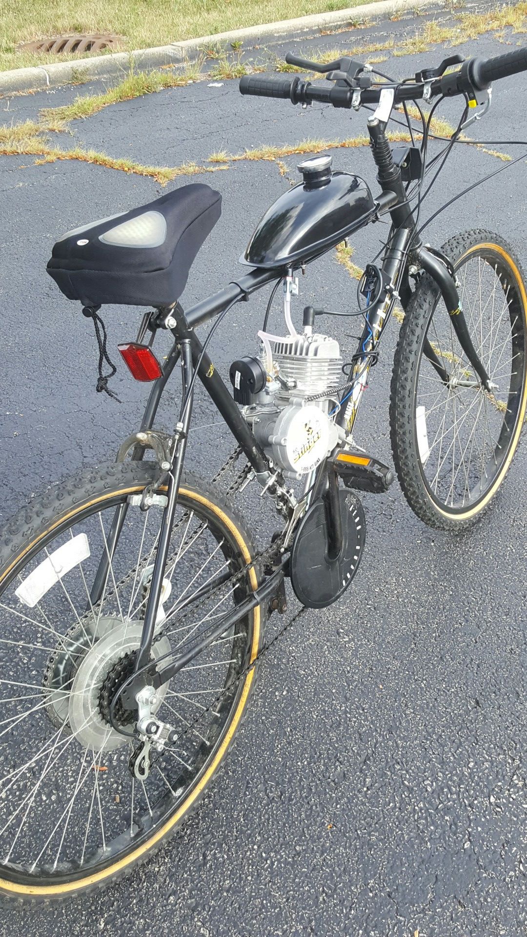 Motorized Bike 80cc 2 Stroke Engine Huffy Bike 26"