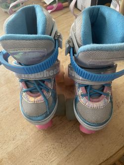 Skates size Small 