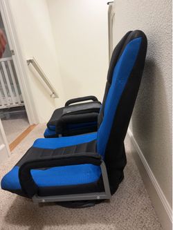 Floor gaming chairs