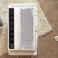 Window AC Unit 
