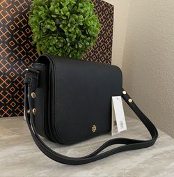 New , Tory Burch Emerson Crossbody Bag for Sale in Temecula, CA - OfferUp