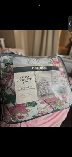 Comforter set