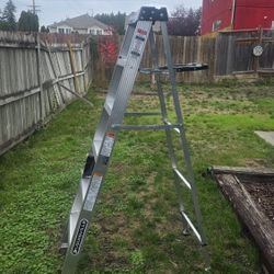 Louisville Ladder 6' Aluminum Step Ladder, 250-lb Capacity, W-2112-06S

