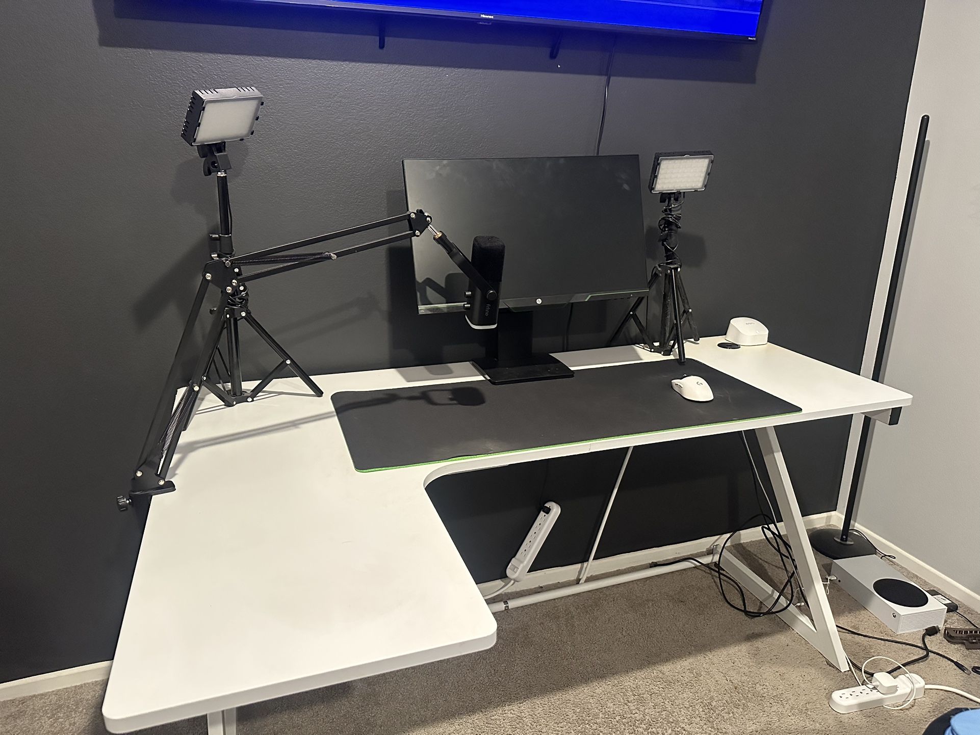 L Shaped Desk + Office Chair 
