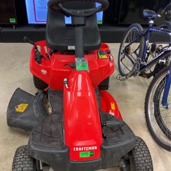 Craftsman Riding Lawnmower 