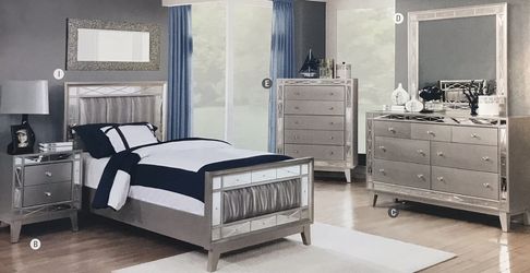 Queen Bedroom Set