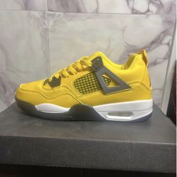 Air Jordan 4 Retro Lightning