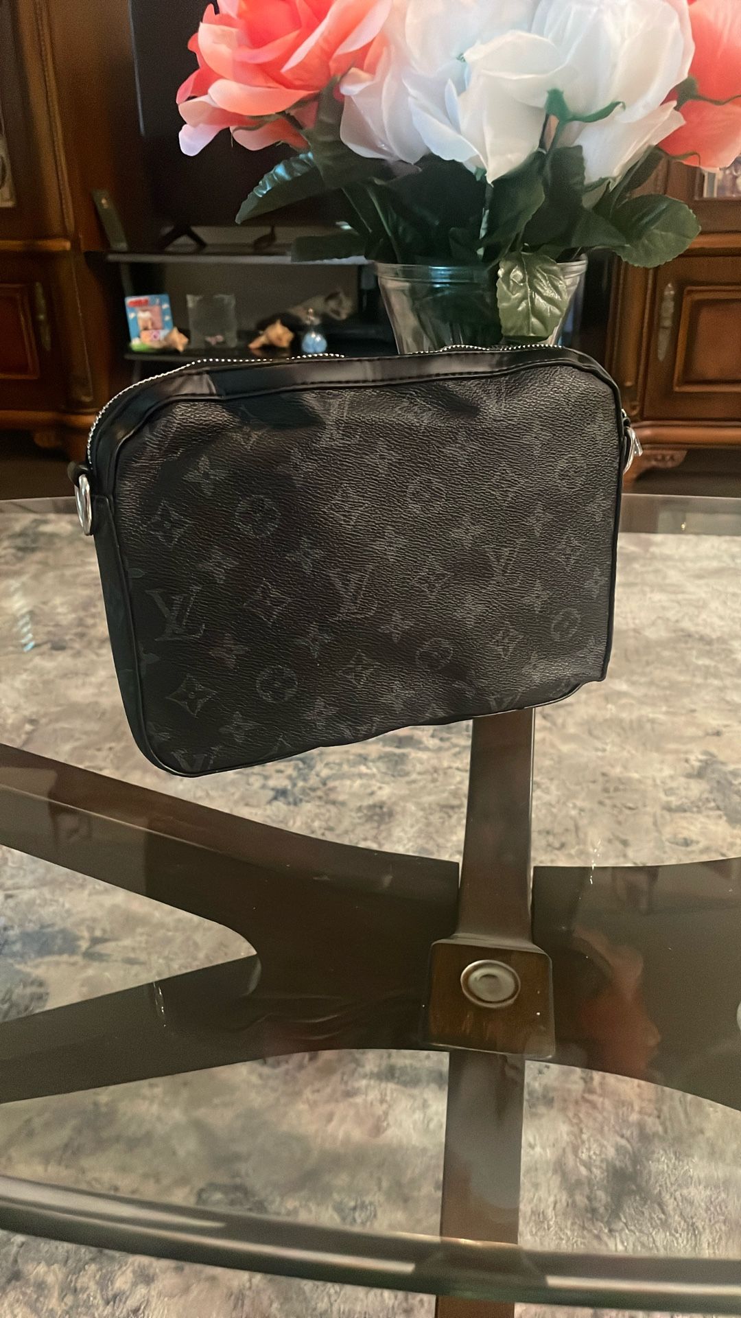 LOUIS VUITTON PACK