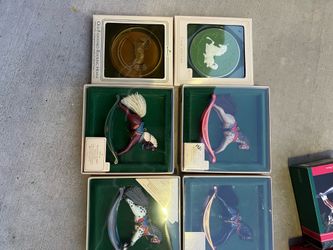 Vintage Christmas decor collectibles