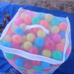 Play Pen Colorful Balls