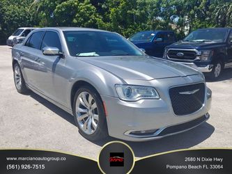 2018 Chrysler 300