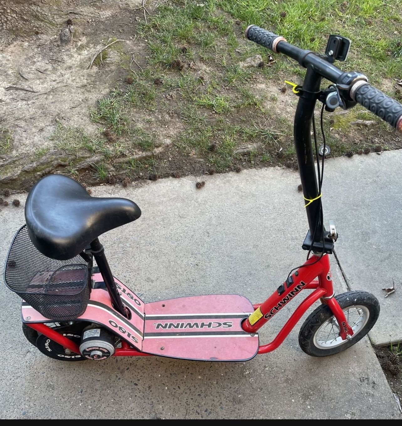 Schwinn Scooter S180
