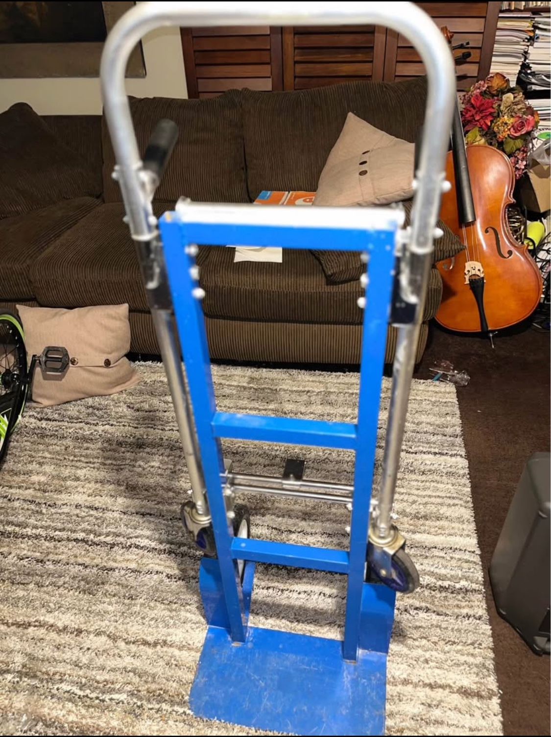 Dolly For Sale In Glendale 