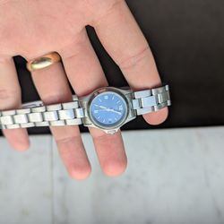 ESQ Swiss METALLIC BLUE  Silver Stainless Steel QUARTZ Watch E5100 Women's SOLAR LUMINESCENT