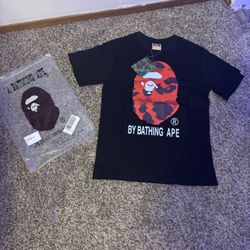 BLACK/RED ABC DOT CAMO BY BATHING APE TEESHIRT