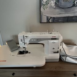 Janome Janome 1600P-QC Sewing and Quilting Machine