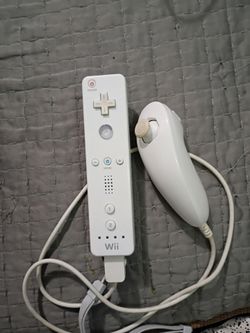 Wii remote and nunchuck fully working and tested - Nintendo Wii controllers