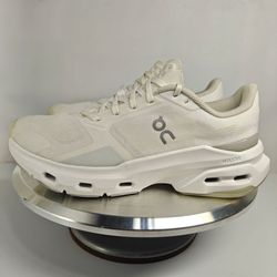 Size 8 US Women's On Cloudpulse 2 training shoes