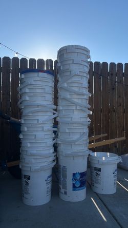 Commercial Grade Buckets (Bulk)
