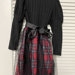 Girls Size 6, Black And Plaid Dress $12