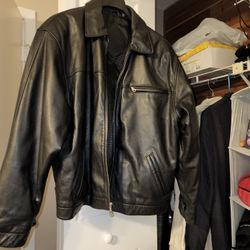 Men's Large Black Leather Jacket