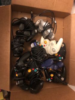 bunch of old gamecube controllers