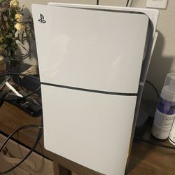 PlayStation 5 Mortal Combat Game And 5 Controllers 