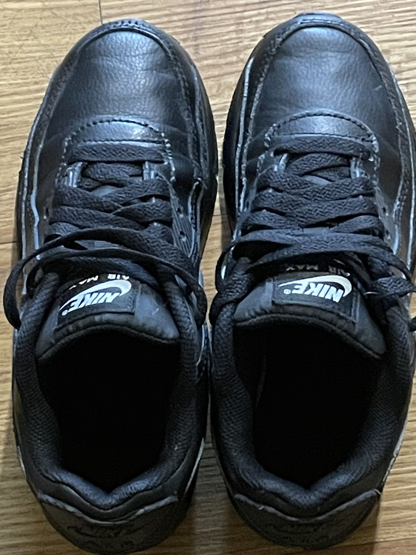 Nike Air Max Triple Black 90,s Size 2Y