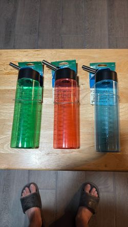 3 Color Water Bottles Hamsters Guinea Pigs