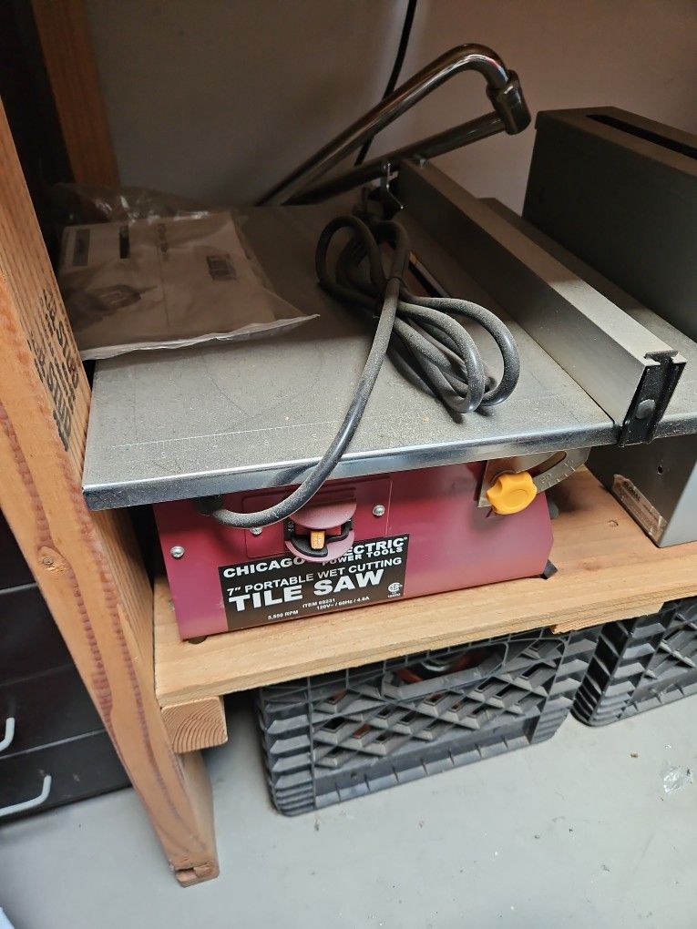 Portable Tile Saw