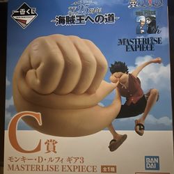 Luffy Statues 