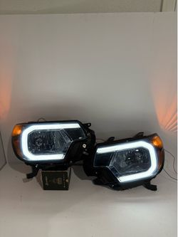 Toyota Tacoma 2012-2015 headlights