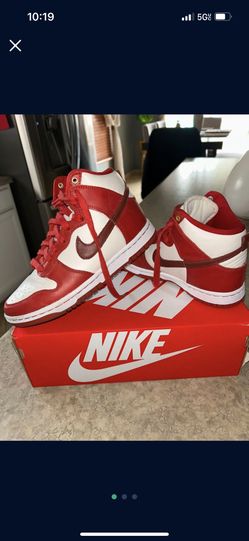 Size 6.5 Woman