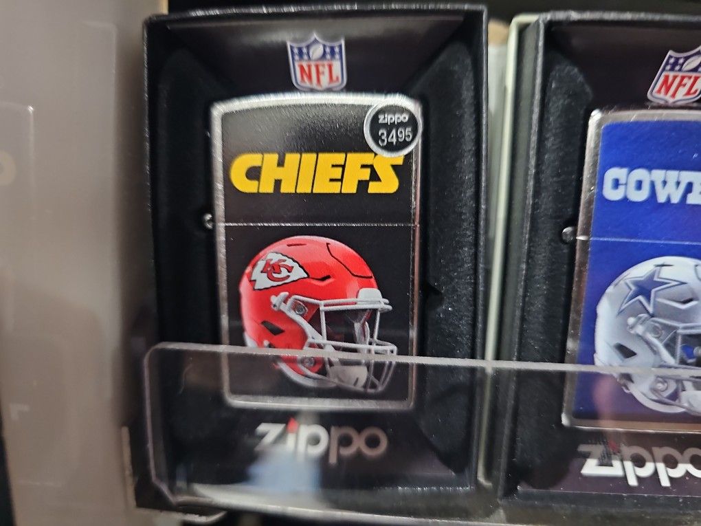 Nfl zippo metal lighters needs fuel ⛽️ thats all