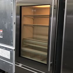 Sub Zero 36”wide Glass View Built In Bottom Freezer Refrigerator 