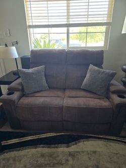 Reclining Love Seat