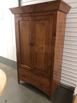 Custom Wooden Dresser