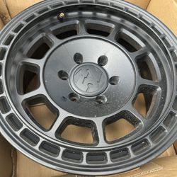 Fifteen52 Traverse HD Wheels