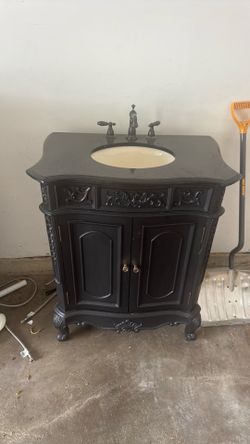 Vanity 36”